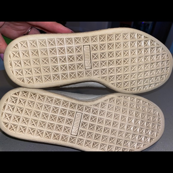 Rare Lace Pumas - Picture 3 of 4